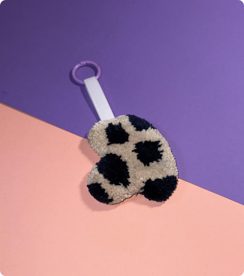 Keychain "Nivra"